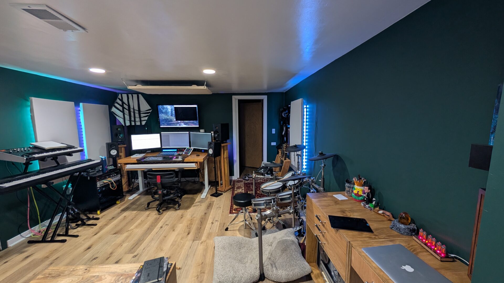 Tim Corpus new studio